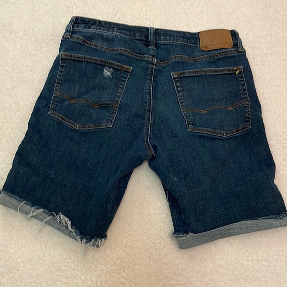 AE Ripped Jeans - Picture 2 of 5